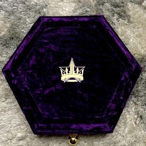Jeffree Star Cosmetics palette